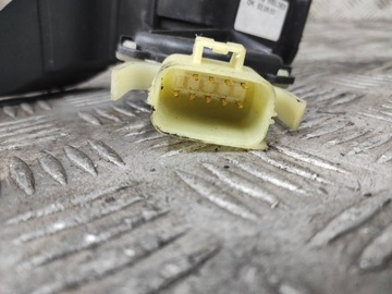 POTENCJOMETR GAZU TRANSIT V 1C119F836-AB