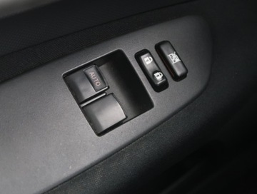 Toyota Auris I Hatchback 1.6 i 16V VVT-i 124KM 2007 Toyota Auris 1.6 Dual VVT-i, Salon Polska, zdjęcie 15