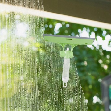 Инструмент для чистки оконных швабр