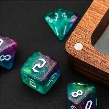 НАБОР ДРЕВНИХ ЗАКЛИНАНИЙ ИЗ 7 КУБИКОВ ДЛЯ РПГ