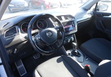 Volkswagen Tiguan II SUV 2.0 TDI 150KM 2017 Volkswagen Tiguan Volkswagen Tiguan II 2.0 TDI 150 KM DSG 2.0 Diesel 150KM, zdjęcie 11