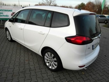 Opel Zafira C Tourer 2.0 CDTI ECOTEC 165KM 2014 Opel Zafira Tempomat Xenon Klimatronik Led 2.0 Diesel 165KM, zdjęcie 13