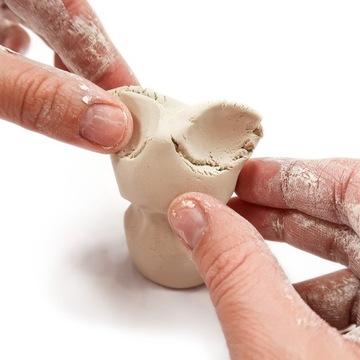 КРЕАТИВНЫЙ НАБОР С САМОЗАТВЕРДЕВАЮЩЕЙ ГЛИНОЙ ЗВЕРИ КАТТИСЫ KIDEA