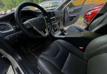 Volvo V60 I Kombi Facelifting 2.0 D2 DRIVE-E 120KM 2017 Volvo V60 D2 NAVI ZAREJESTROWANY gwarancja manual SKORA 2.0, zdjęcie 17