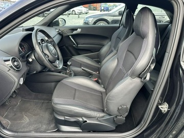 Audi A1 I Hatchback 3d 1.6 TDI 105KM 2011 Audi A1 3-drzwiowe 1.6 TDI 105KM 2011r, S-Line, zdjęcie 13