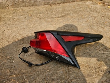 LEXUS NX 300H NX300H FACELIFT SVĚTLO ZADNÍ LED PRAVÁ ORIGINÁLNÍ EVROPA