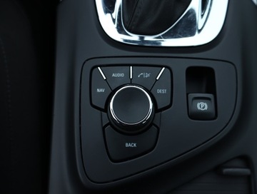 Opel Insignia I Sports Tourer 2.0 CDTI ECOTEC 160KM 2009 Opel Insignia 2.0 CDTI, Automat, Klima, zdjęcie 17