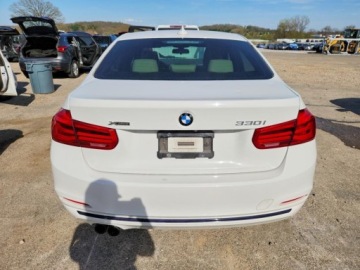BMW Seria 3 G20-G21 2018 BMW Seria 3 2018 BMW 330 XI 2.0 Benzyna 250KM, zdjęcie 2