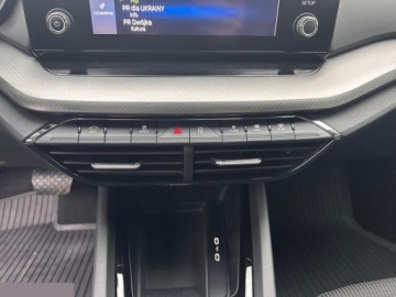 Skoda Octavia IV Kombi 2.0 TDI 115KM 2023 Skoda Octavia 2.0d 115KM 2023r gwarancja! Faktura VAT, zdjęcie 38