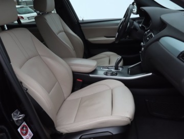BMW X3 F25 SUV 2.0 20d 190KM 2016 BMW X3 xDrive20d, 187 KM, 4X4, Automat, Skóra, zdjęcie 8