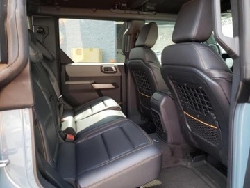 Ford 2022 Ford Bronco 2022r., Base, od ubezpieczalni 2.7 Benzyna 315KM, zdjęcie 9