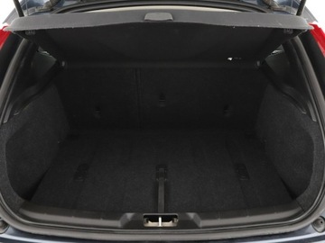 Volvo 2016 Volvo V40 Cross Country CrossCountry Ocean Race, zdjęcie 19