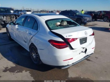 Mercedes Klasa C W206 2025 Mercedes-Benz Klasa C 2025 MERCEDES-BENZ C 300 2.0 Benzyna 255KM, zdjęcie 6