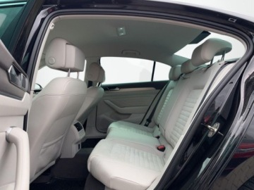 Volkswagen Passat B8 Limousine Facelifting 2.0 TSI 190KM 2020 Volkswagen Passat Elegance DSG, Ambiente, Asystenci, Kamera, Keyless FV23, zdjęcie 10