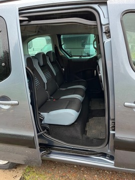 Citroen Berlingo II Combi 1.6 VTI 120KM 2012 Citroen Berlingo klima, zdjęcie 13