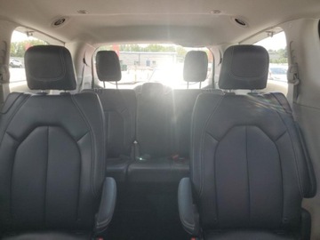 Chrysler Pacifica II 2023 Chrysler Pacifica Touring L 2023 3.6l 3.6 Benzyna 287KM, zdjęcie 11