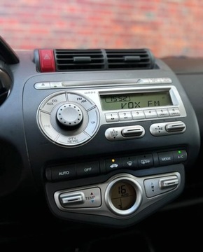 Honda Jazz II 1.4 83KM 2006 Honda Jazz Automat Klima Isofix Warszawa Gwarancja w cenie VKVX 1.3 83KM, zdjęcie 21