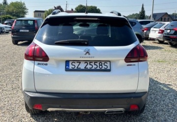 Peugeot 2008 I SUV Facelifting 1.2 PureTech 130KM 2016 Peugeot 2008 Po wymianie rozrzadu 1.2 Benzyna 131KM, zdjęcie 4