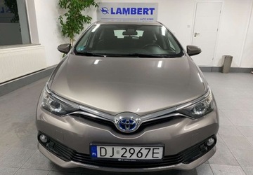 Toyota Auris II 2016 Toyota Auris 1.8 136 KM Hybrid Gwarancja Fabryczna ASO do maja 2026 1.8, zdjęcie 2