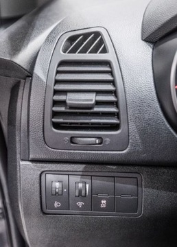 Kia Venga Mikrovan 1.6 DOHC CVVT 125KM 2015 Kia Venga 1.6 M aut 1.6 Benzyna 125KM, zdjęcie 24