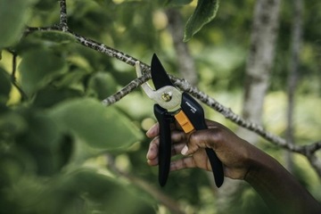 Набор садовых инструментов Fiskars Solid
