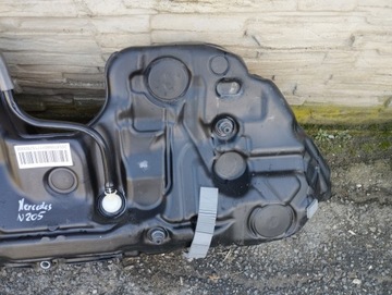 MERCEDES W205 2.2 CDI NÁDRŽ PALIVA