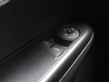 Ford Tourneo Courier I Mikrovan 1.6 TDCi 95KM 2014 Ford Tourneo Courier 1.6 TDCi, Salon Polska, zdjęcie 12