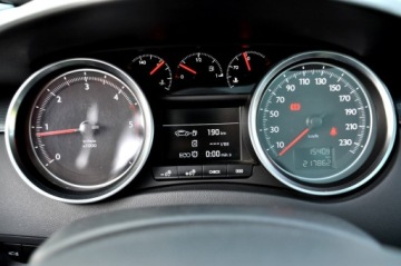 Peugeot 508 I SW Facelifting 2.0 BlueHDi 150KM 2015 Peugeot 508 SW 2,0 HDI 150 KM GT-Line JBL Navi, zdjęcie 25