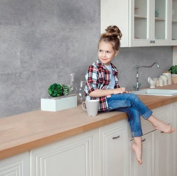 САМОКЛЕЯЩАЯСЯ АРХИТЕКТУРНАЯ БЕТОННАЯ ЛАМИНАТНАЯ ПАНЕЛЬ