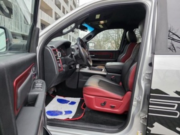 Dodge Ram IV 2015 DODGE RAM REBEL * V8 5.7l V8 395KM*Przebieg: 83, 115km * Bogate wyposażenie, zdjęcie 3
