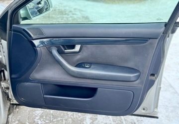 Audi A4 B6 Sedan 2.0 20V 131KM 2001 Audi A4 Limousine 2.0 Benzyna 2.0 Benzyna 130KM, zdjęcie 12