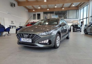 Hyundai i30 III Hatchback Facelifting 1.5 T-GDI 48V 160KM 2021 Hyundai i30 2021 1.5T-GDI 160KM 48V Classic Plus 45.595km Salon Polska 1wl, zdjęcie 4