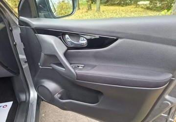 Nissan Qashqai II Crossover Facelifting 1.3 DIG-T 140KM 2021 Nissan Qashqai Nissan Qashqai 1.3 Benzyna 140KM, zdjęcie 20
