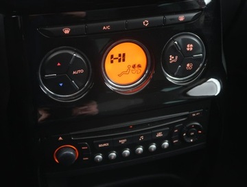 Citroen C3 II Hatchback 1.4 VTI 95KM 2011 Citroen C3 1.4 VTI, Salon Polska, zdjęcie 11