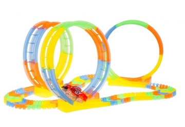 СВЕТЯЩАЯСЯ В ТЕМНОТЕ ТРЕК С 3 ПЕТЛЯМИ + АВТОМОБИЛЬ