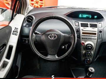 Toyota Yaris II Hatchback 5d 1.4 D-4D 90KM 2009 TOYOTA Yaris 1.4 D-4D Hatchback 90KM 2009, zdjęcie 9