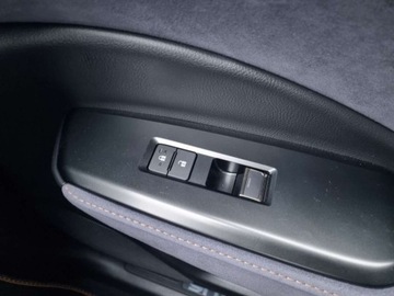 Lexus LBX 1.5 Hybrid 136KM 2024 Lexus LBX Lexus LBX 1.5 Hybrid Cool, salon Pl, gwarancja, VAT23 1.5 136KM, zdjęcie 25