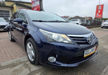 Toyota Avensis III Wagon Facelifting 2.0 D-4D 124KM 2013 Toyota Avensis 2.0Dieselserwisprosto z Niemiec 2.0 Diesel 124KM, zdjęcie 2