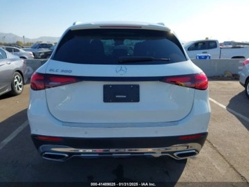 Mercedes GLC C254/X254 2023 Mercedes-Benz GLC 2023 MERCEDES-BENZ GLC 300 SUV 2.0 Benzyna 255KM, zdjęcie 6
