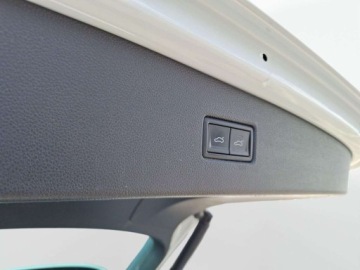 Volkswagen Tiguan II SUV 2.0 TSI 230KM 2018 Volkswagen Tiguan Highline Naped 4x4 automat 2.0 Benzyna 230KM, zdjęcie 14