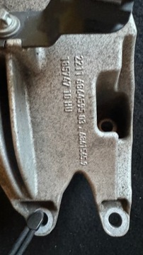 UCHYCENÍ MOTORU DRŽÁK BMW G01 G30 G32 G11 6864595