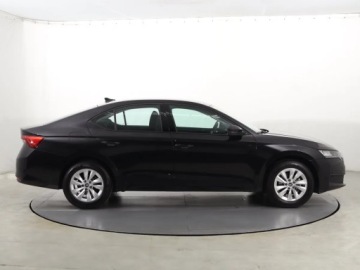 Skoda Octavia IV 2025 Skoda Octavia 1.5 TSI, Salon Polska, zdjęcie 5