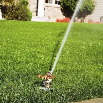 Импульсный металлический садовый ороситель