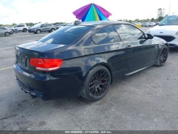 BMW Seria 3 E90-91-92-93 2010 BMW M3 2010 BMW M3 2dr Cpe 4.0 Benzyna 414KM, zdjęcie 3