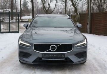 Volvo V60 I Kombi Facelifting 2.0 D3 DRIVE-E 150KM 2018 Volvo V60 Volvo V60 D3 Momentum 2.0 Diesel 150KM, zdjęcie 8