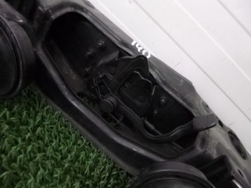 HYUNDAI I40 FACELIFT 14-19 PAS PŘEDNÍ HORNÍ ZÁMKU