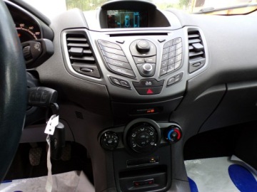 Ford Fiesta VII Hatchback 5d 1.25 Duratec 82KM 2013 Ford Fiesta Lift / Klimatyzacja /1,2 /82KM / 2013, zdjęcie 19