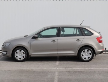 Skoda Rapid II Spaceback 1.2 TSI 85KM 2014 Skoda Rapid Spaceback 1.2 TSI, Salon Polska, zdjęcie 2