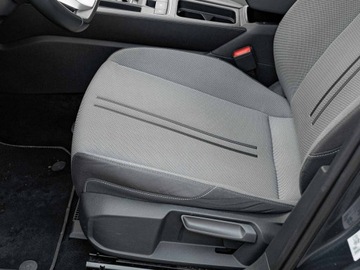 Seat Leon IV Hatchback 1.5 eTSI (MHEV) 150KM 2022 Seat Leon 1.5 TSI Style Podgrz.f I kier 2 stref, zdjęcie 11