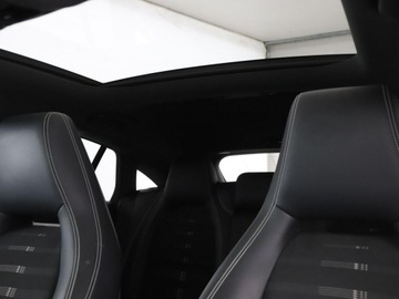 Mercedes CLA C117 Shooting Brake Facelifting 1.6 200 156KM 2017 Mercedes CLA 200 automat full LED navi panorama, zdjęcie 39